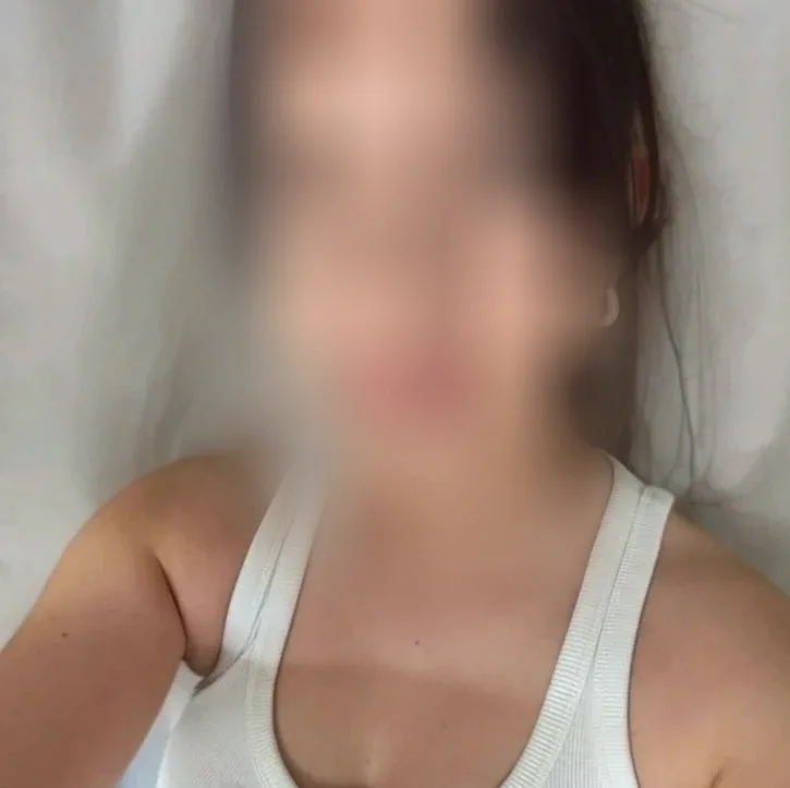 Meryem, 26